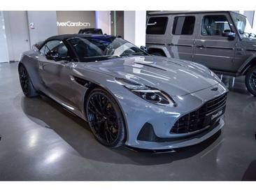 Aston Martin DB12 4.0 V8 — photo 3