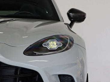 Aston Martin DBX 4.0 V8 Auto — photo 17