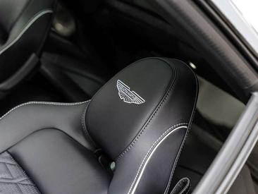Aston Martin V12 Vanquish — photo 5
