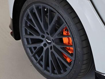 Aston Martin DBX 4.0 V8 Auto — photo 20