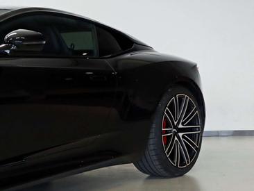Aston Martin DB12 4.0 V8 — photo 24