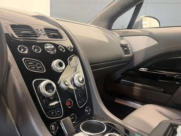 Aston Martin Rapide S — photo 26
