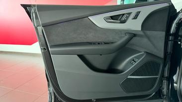 Audi Q8 TFSI E Competition 60 TFSI E Quattro 490 Ch Tiptronic — photo 60