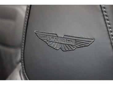 Aston Martin DB12 4.0 V8 — photo 19
