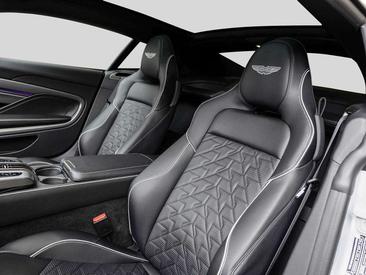 Aston Martin V12 Vanquish — photo 18