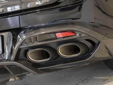 Aston Martin V12 Vanquish — photo 10