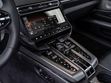 Aston Martin V12 Vanquish — photo 21