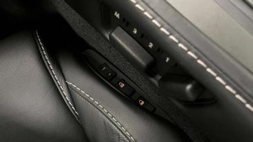 Aston Martin V8 Coupé 4.7 Sportshift — photo 18