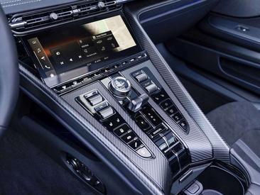 Aston Martin DB12 Volante — photo 23
