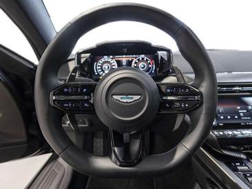 Aston Martin V12 Vanquish — photo 28
