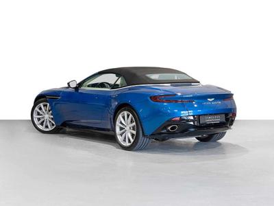 Aston Martin DB11 Volante