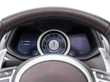 Aston Martin DB11 Volante — photo 6
