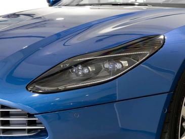 Aston Martin DB11 Volante — photo 11