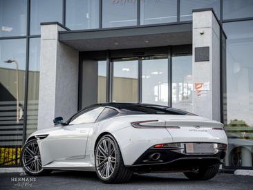 Aston Martin DB12 Coupé 4.0 V8 — photo 15