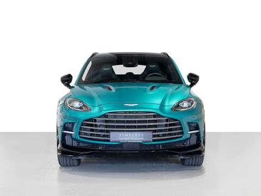Aston Martin DBX — photo 7