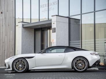 Aston Martin DB12 Coupé 4.0 V8 — photo 16