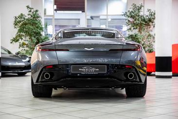 Aston Martin DB11 V12 AMR PACK — photo 5