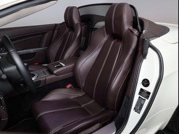 Aston Martin V8 Roadster 4.7 L — photo 5
