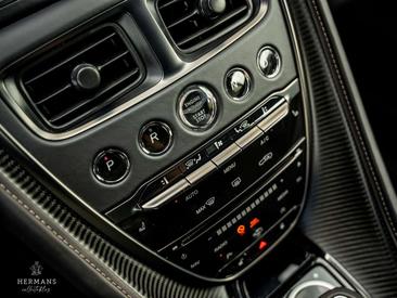 Aston Martin DBS Coupé 5.2 V12 Ultimate — photo 27