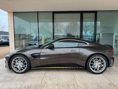 Aston Martin V8 007 Edition