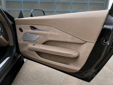 Aston Martin V8 Carbon 360 — photo 13