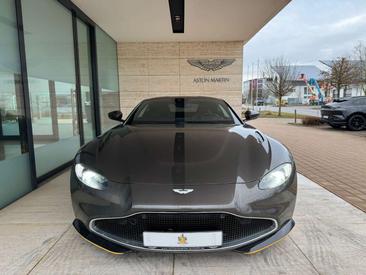 Aston Martin V8 007 Edition — photo 5