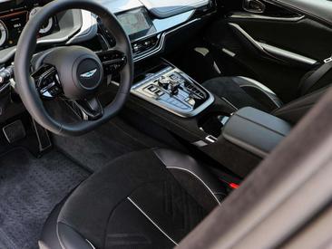 Aston Martin DBX 4.0 V8 Biturbo — photo 16