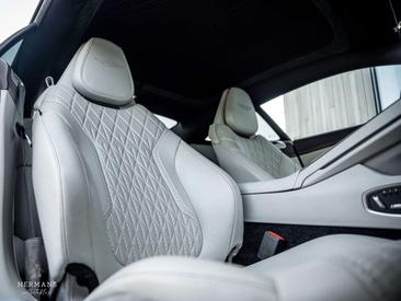 Aston Martin DB12 Coupé 4.0 V8 — photo 33