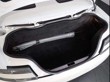 Aston Martin V8 Roadster 4.7 L — photo 21