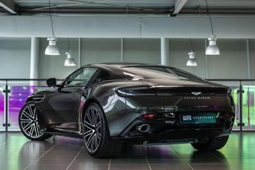 Aston Martin DB12 4.0 V8 — photo 4