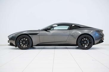Aston Martin DB11 Coupé AMR V12 — photo 16