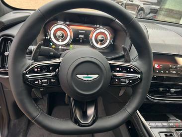 Aston Martin DBX 4.0 V8 DBX707 — photo 14