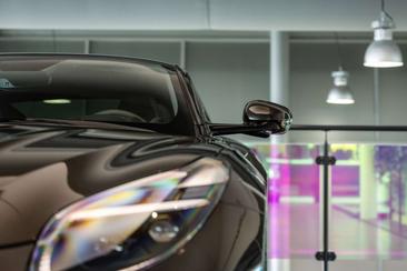Aston Martin DB12 4.0 V8 — photo 7
