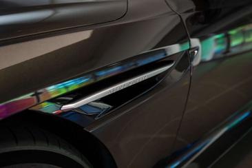 Aston Martin DB12 4.0 V8 — photo 10
