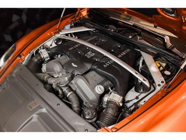 Aston Martin Virage Coupé 6.0 V12 — photo 11