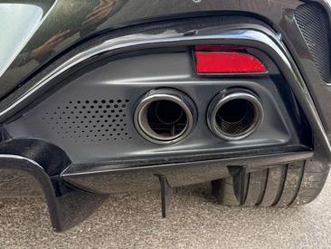 Aston Martin V8 Carbon 360 — photo 26