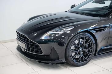 Aston Martin DB12 Volante — photo 9