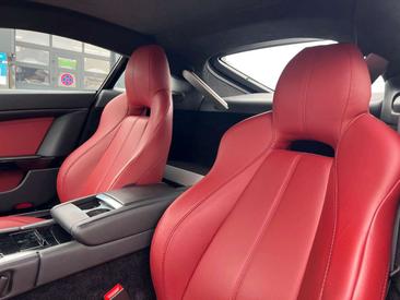 Aston Martin V8 Coupé — photo 20