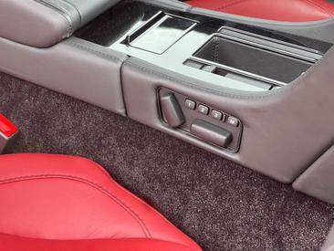 Aston Martin V8 Coupé — photo 23