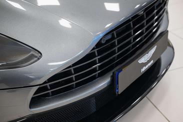 Aston Martin DB11 Coupé AMR V12 — photo 29