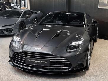 Aston Martin Vanquish V12 — photo 2