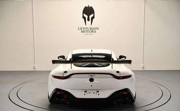 Aston Martin V8 AMR — photo 5