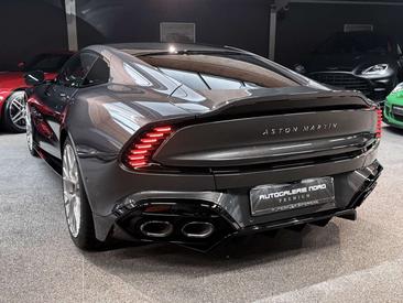 Aston Martin Vanquish V12 — photo 15