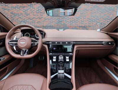 Aston Martin DB12 Volante 4.0 V8