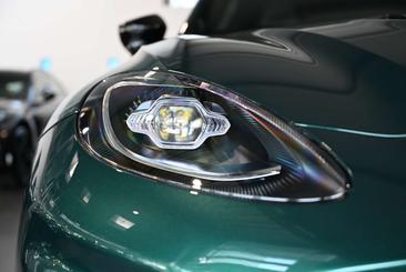 Aston Martin DBX 707 — photo 7