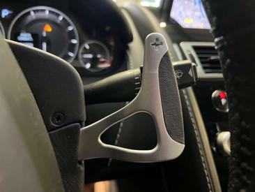 Aston Martin DBS Coupé 6.0 V12 Carbon Black Edition — photo 25