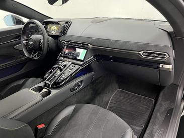 Aston Martin Vantage Coupe — photo 18