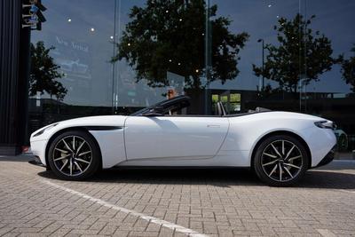 Aston Martin DB11 Volante 4.0 V8 Advanced