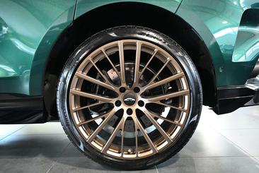 Aston Martin DBX 707 — photo 22