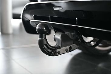 Aston Martin DBX 707 — photo 23